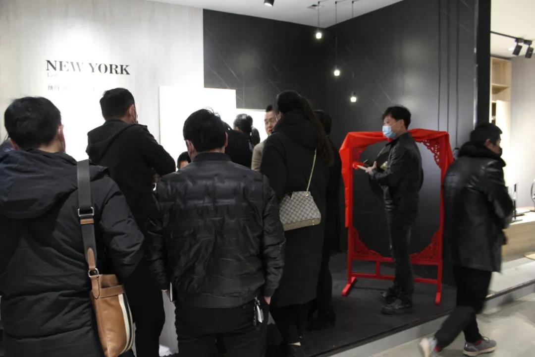 恭喜！华洲木业（陕西）运营中心首航仪式暨供应链赋能模式发布会圆满举办！(图21)