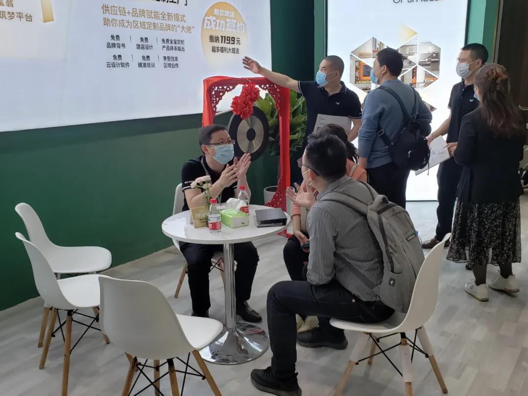 2021广州定制家居展览会盛大开幕，“一家最懂定制家具的板材服务商”强势来袭！(图9)