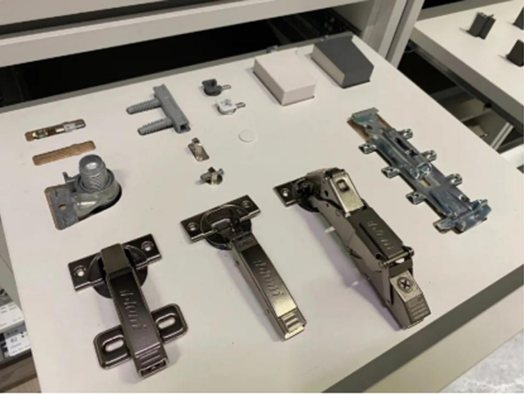 全屋定制秘籍:6大避坑攻略,打造理想家居不走弯路!(图5) 全屋定制秘籍:6大避坑攻略,打造理想家居不走弯路!(图5)