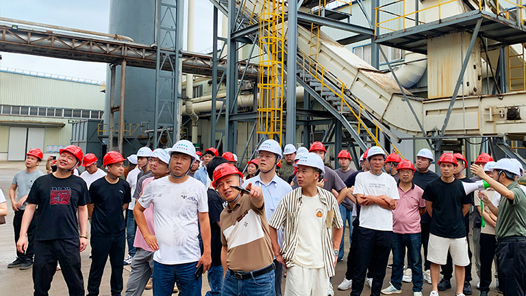 工厂2.jpg 工厂2.jpg