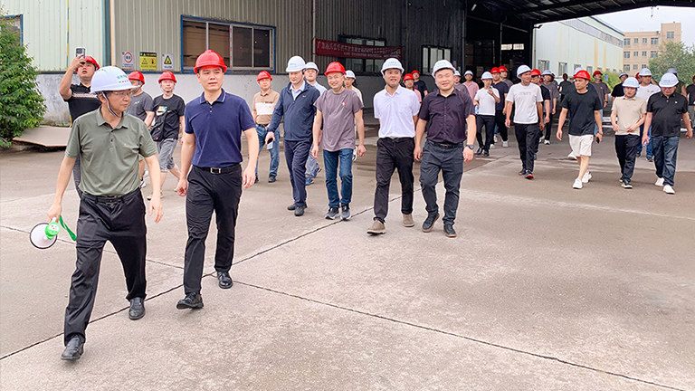 工厂1.jpg 工厂1.jpg